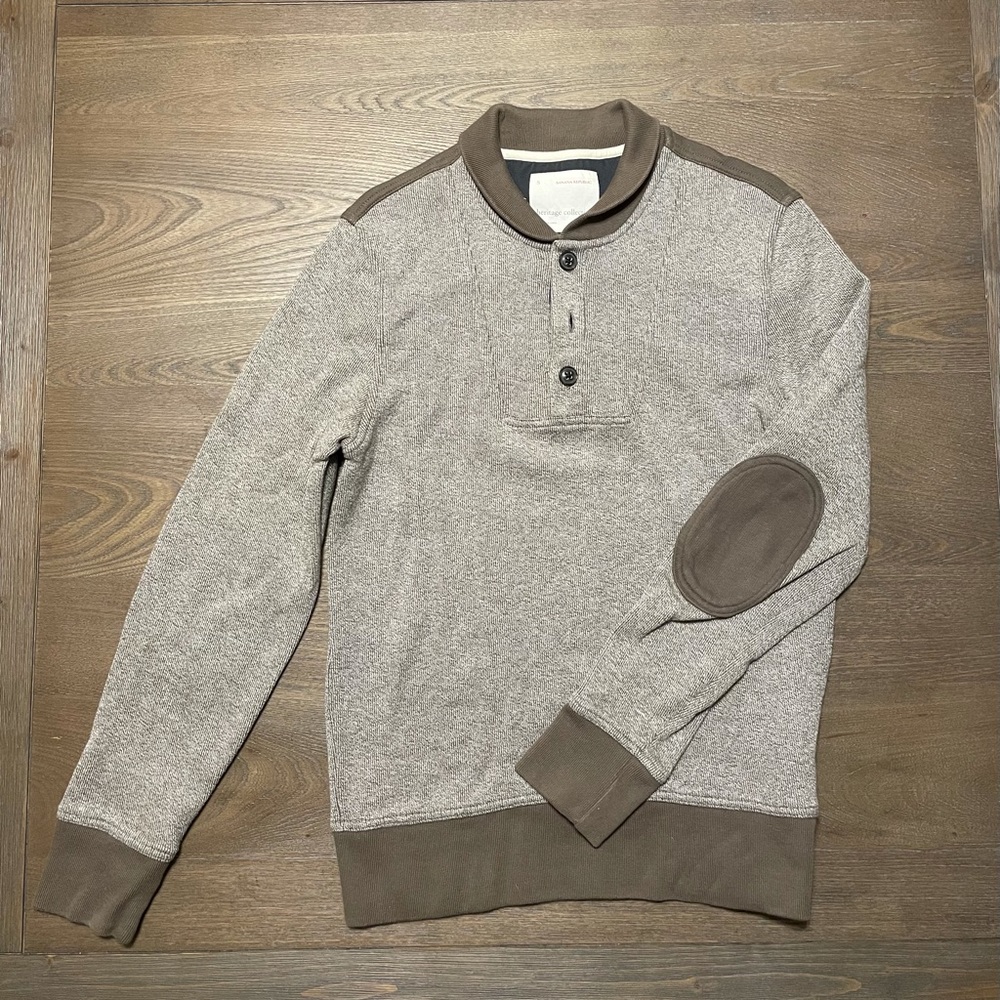 Banana Republic Earth-tone Sweater